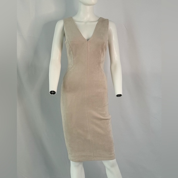 BCBG MaxAzria Alda Faux Suede Dress in Ivory Size XXS. NWOT - Picture 1 of 8